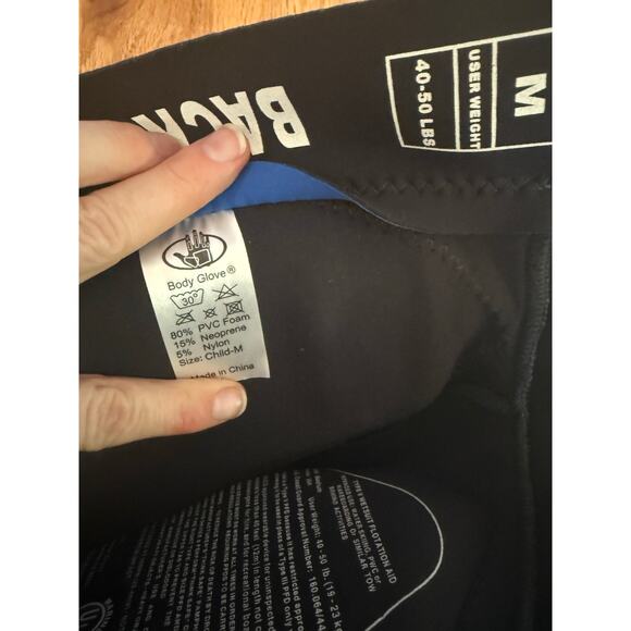 bodyglove kids size medium (40-50 pounds) padded wetsuit body glove - Picture 5 of 8